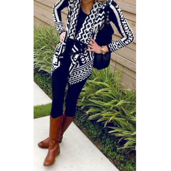 Urban Outfitters Sweaters - Aztec print open sweater
